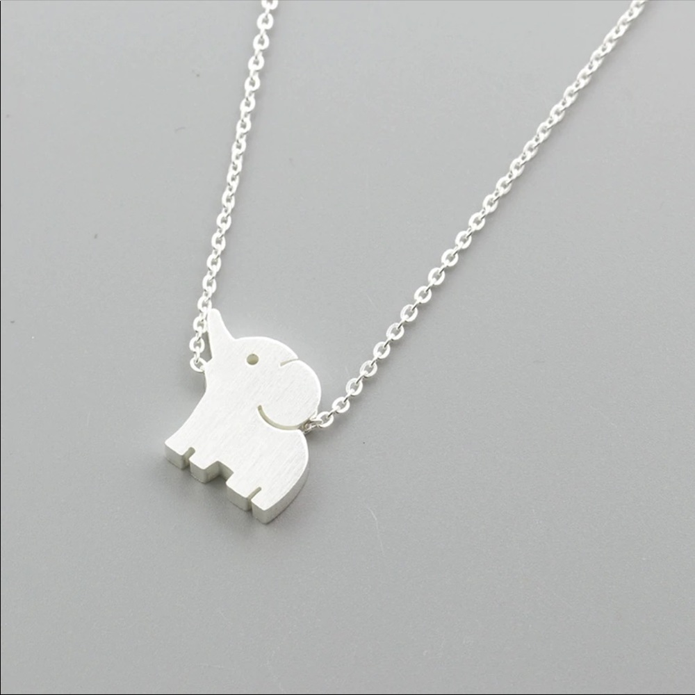 Beautiful Silver Plated Elephant Dainty Necklace